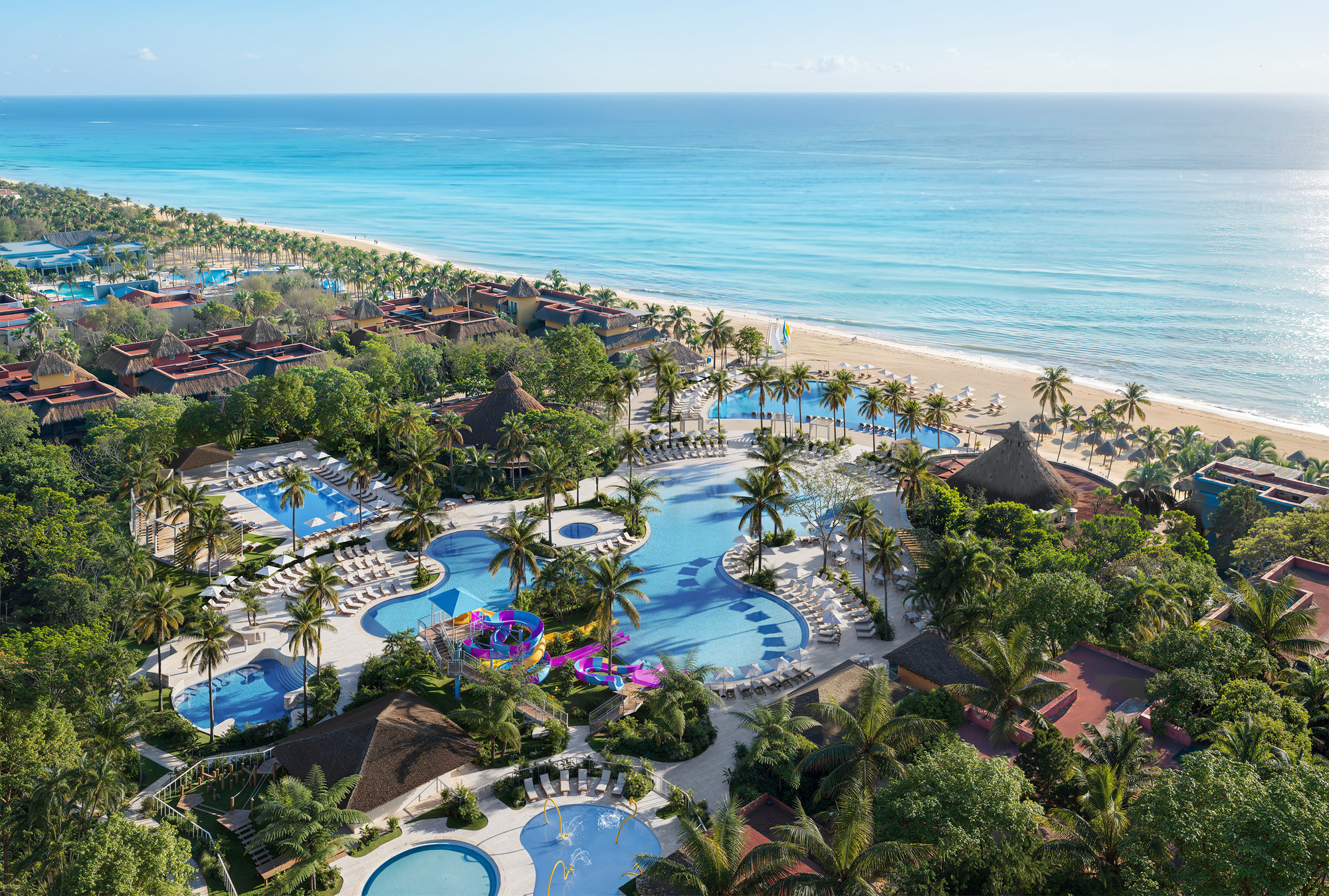 Iberostar Waves Tucán e Iberostar Waves Quetzal: la selva de siempre, con nuevos colores